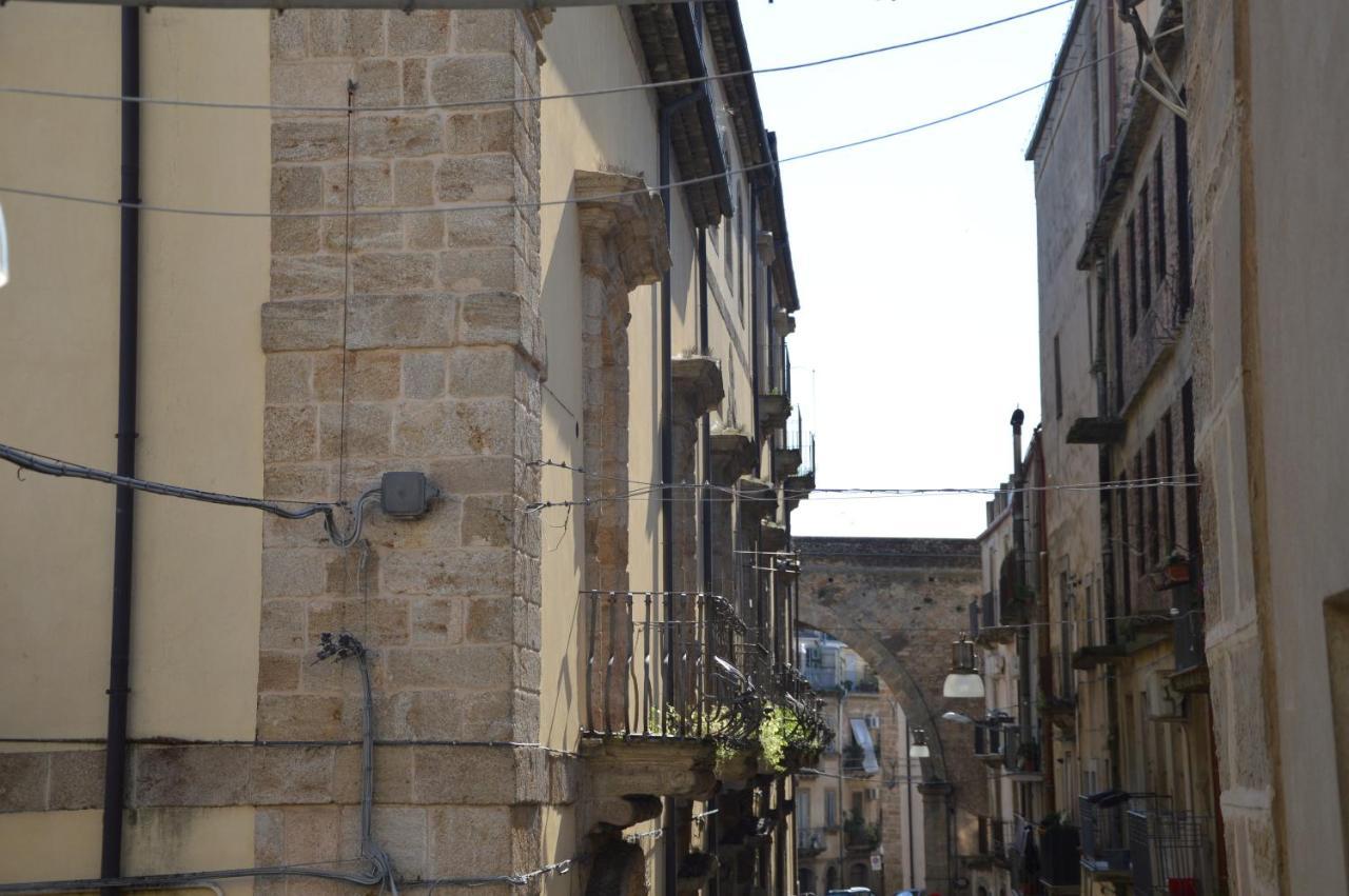 Il Sogno Caltagirone Apartment Luaran gambar
